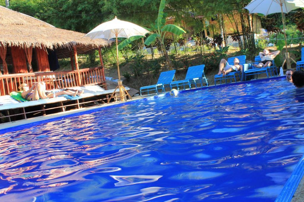 Bamboo Mountain View Phi Phi Resort Exterior foto